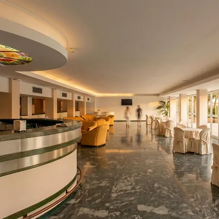 Hotel Eden 3*