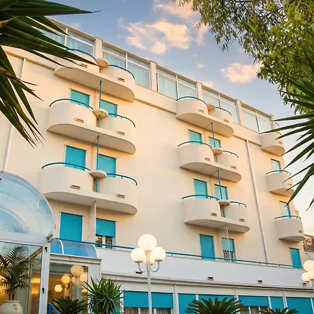 Eden 3* Torre Canne